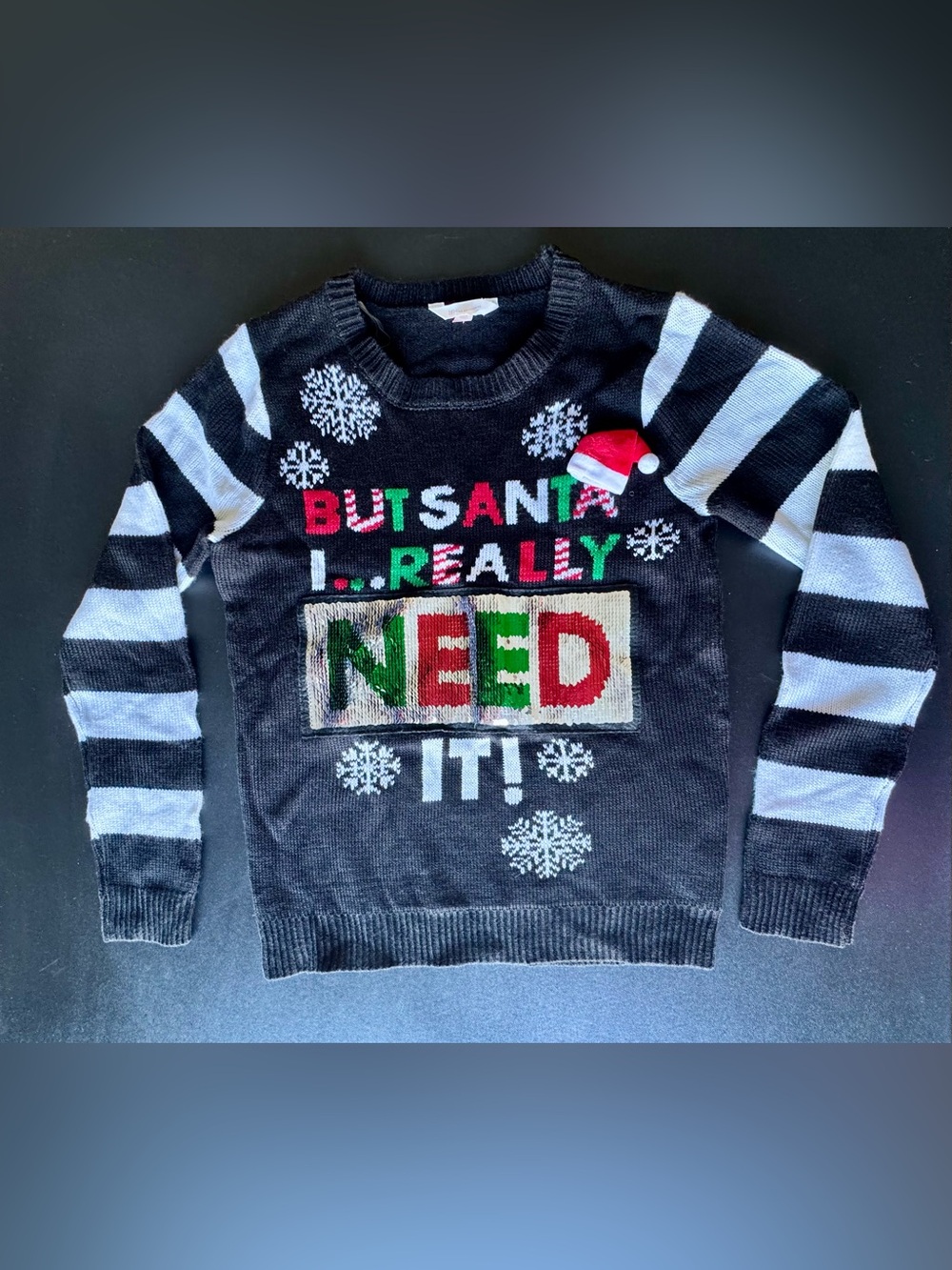 ✨Womens Christmas 🎄 Sweater - Size Medium✨